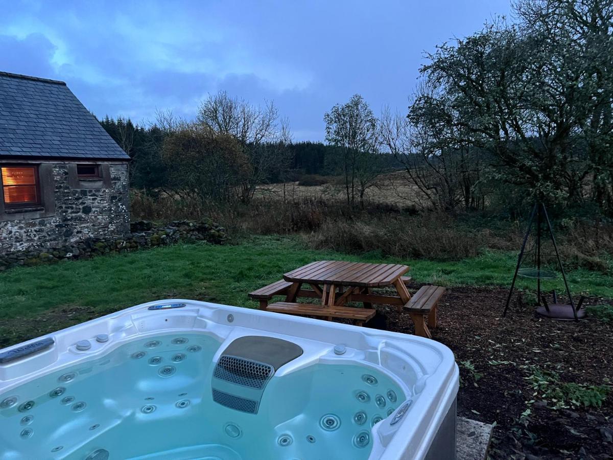 Ochiltree Cottage นิวตันสจวร์ต ภายนอก รูปภาพ
